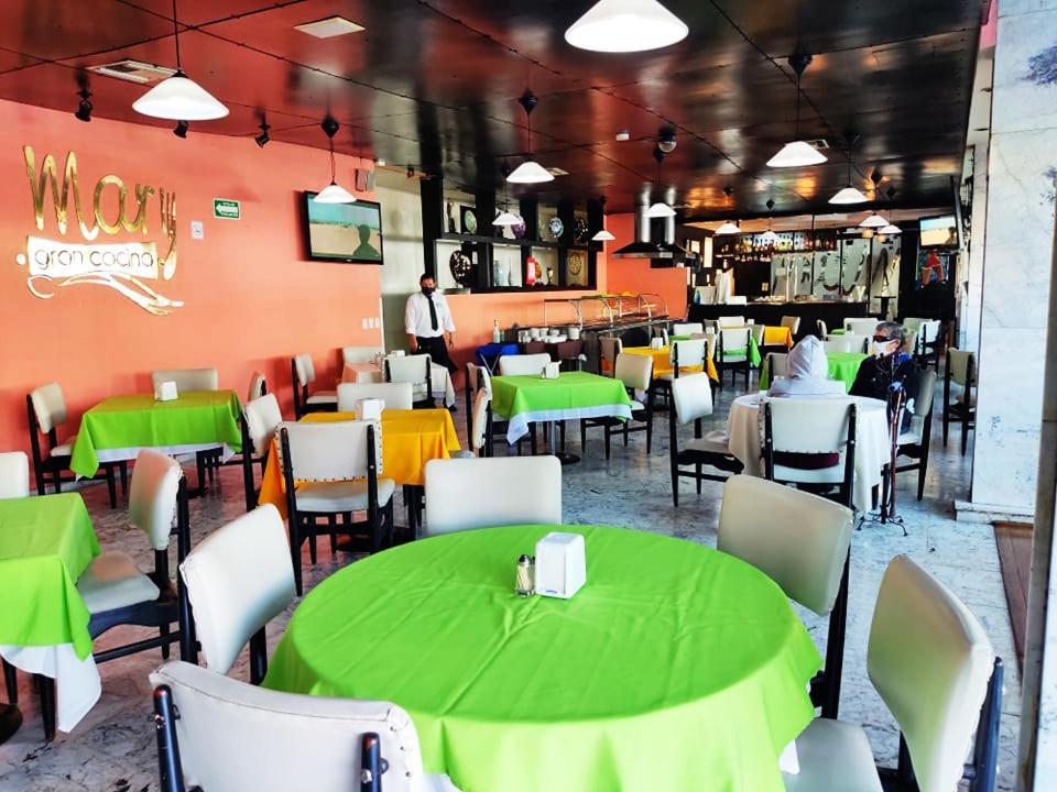 Hotel Mary Celaya Celaya  Exteriér fotografie