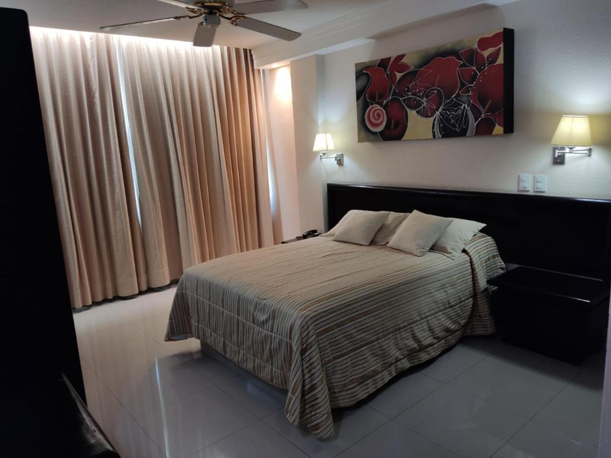 Hotel Mary Celaya Celaya  Exteriér fotografie