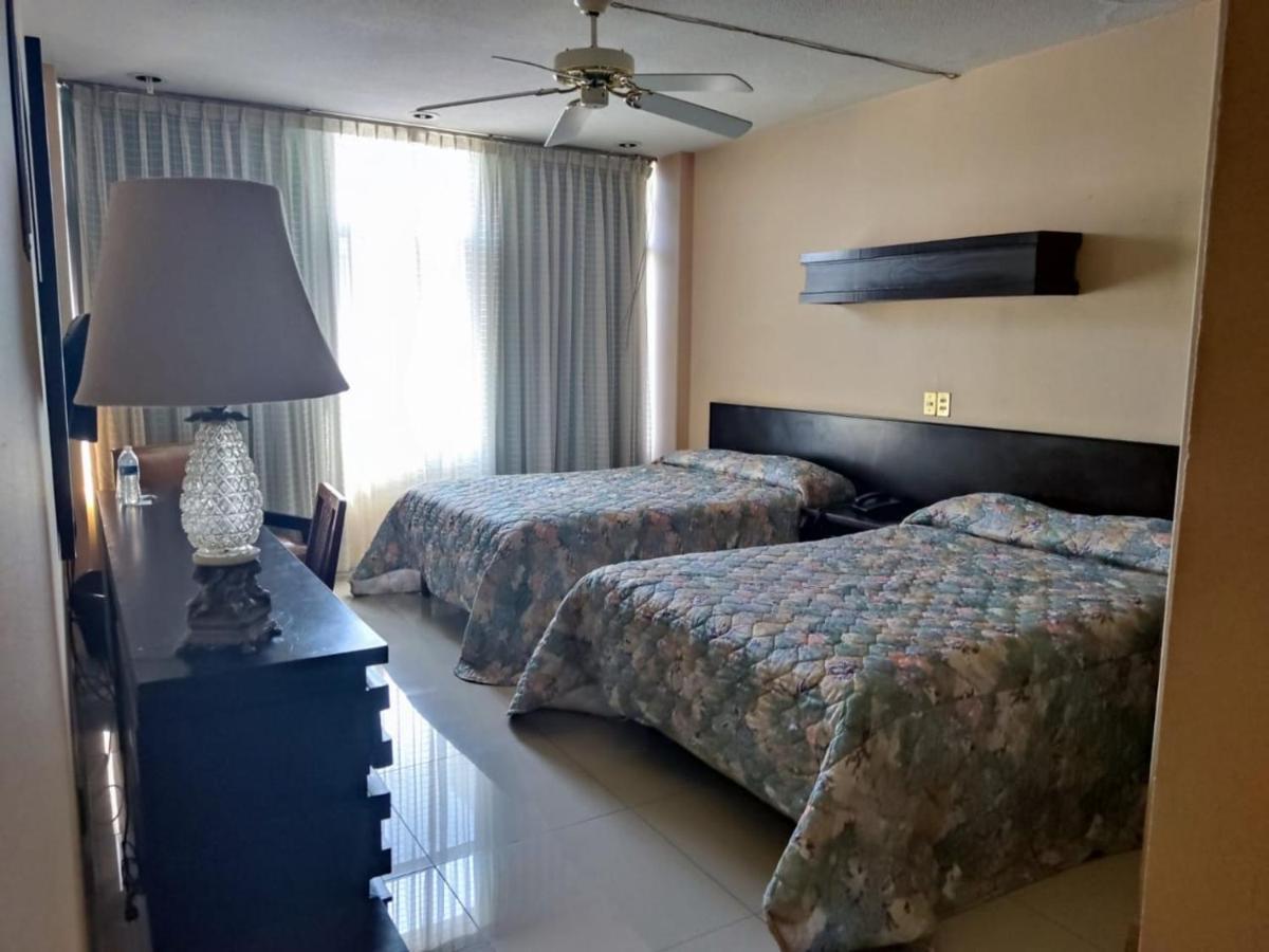 Hotel Mary Celaya Celaya  Exteriér fotografie
