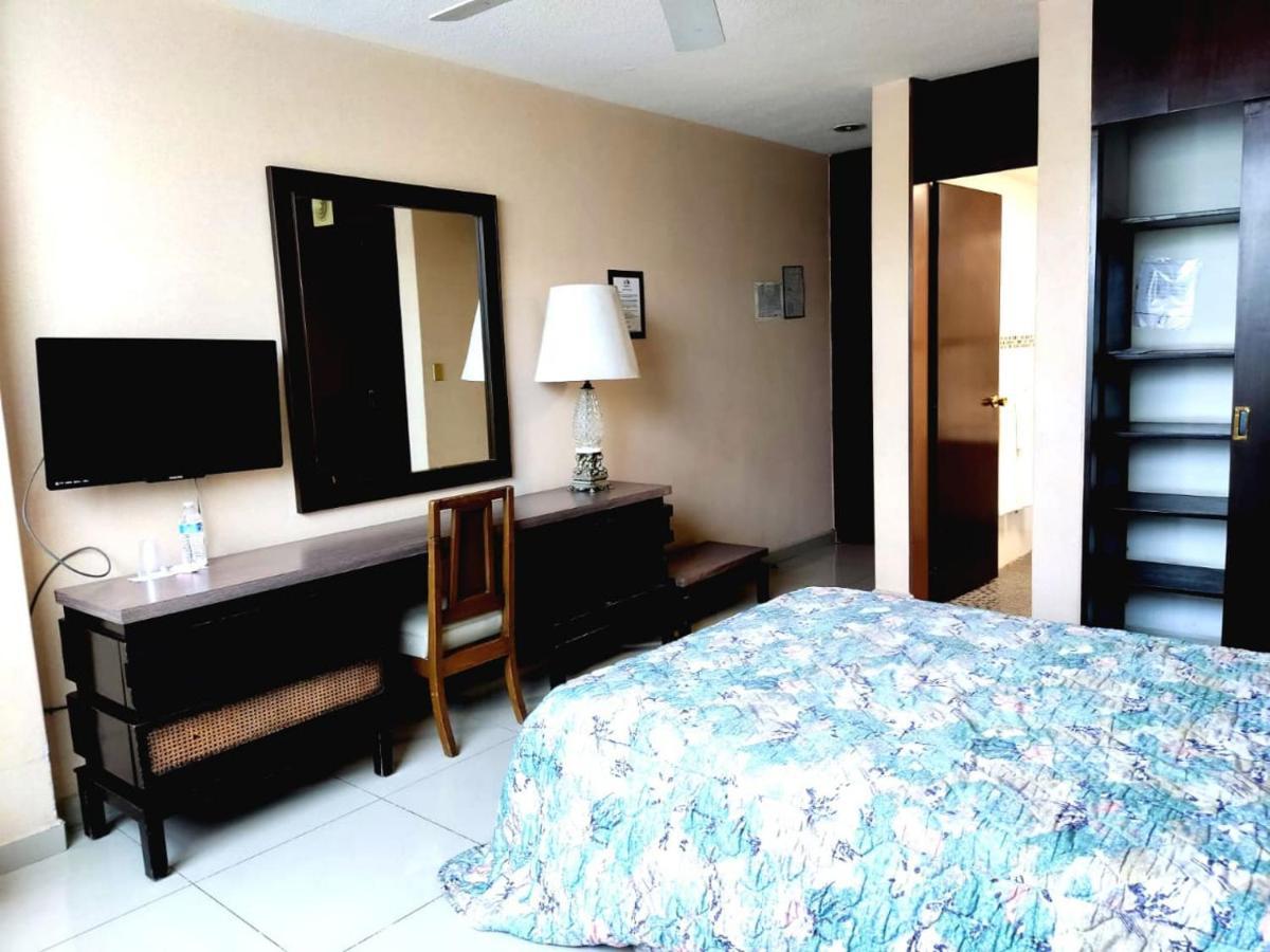 Hotel Mary Celaya Celaya  Exteriér fotografie
